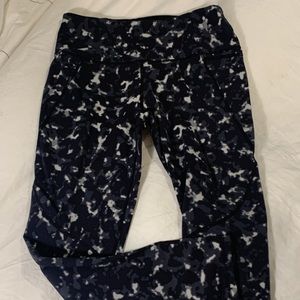 Sweaty Betty power 7/8 legging black and white pattern